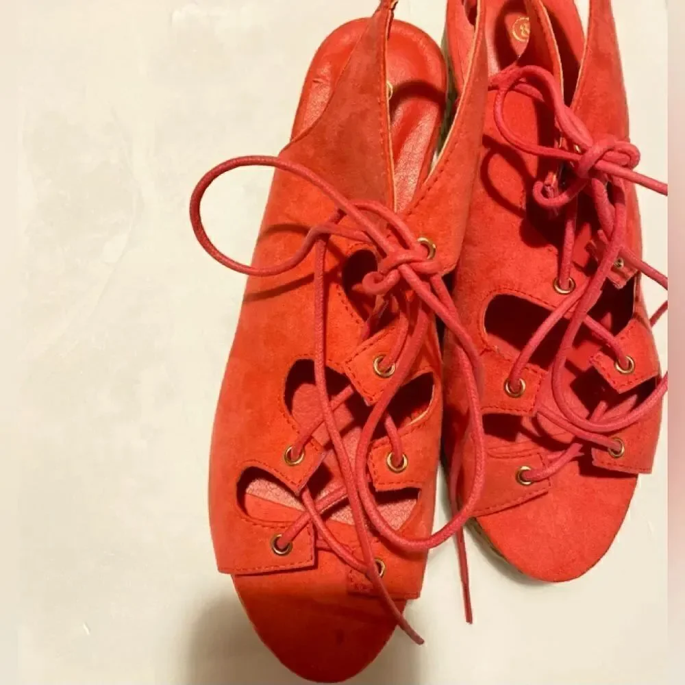 💥Natural Breeze Fuchia suede Tia  platform sandals size:8